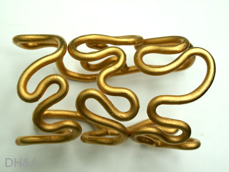 handcrafted gold bracelet